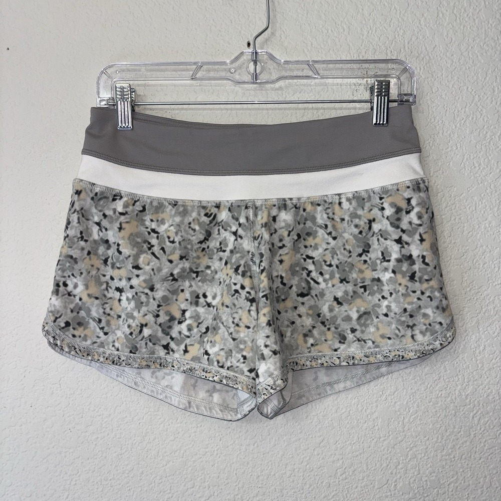 Lululemon Run Speed Shorts Limited Edition Size 4 Fleur Silver Spoon Athletic